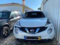 Nissan Juke F15 de 2015 com 91.800 só para peças - muito material