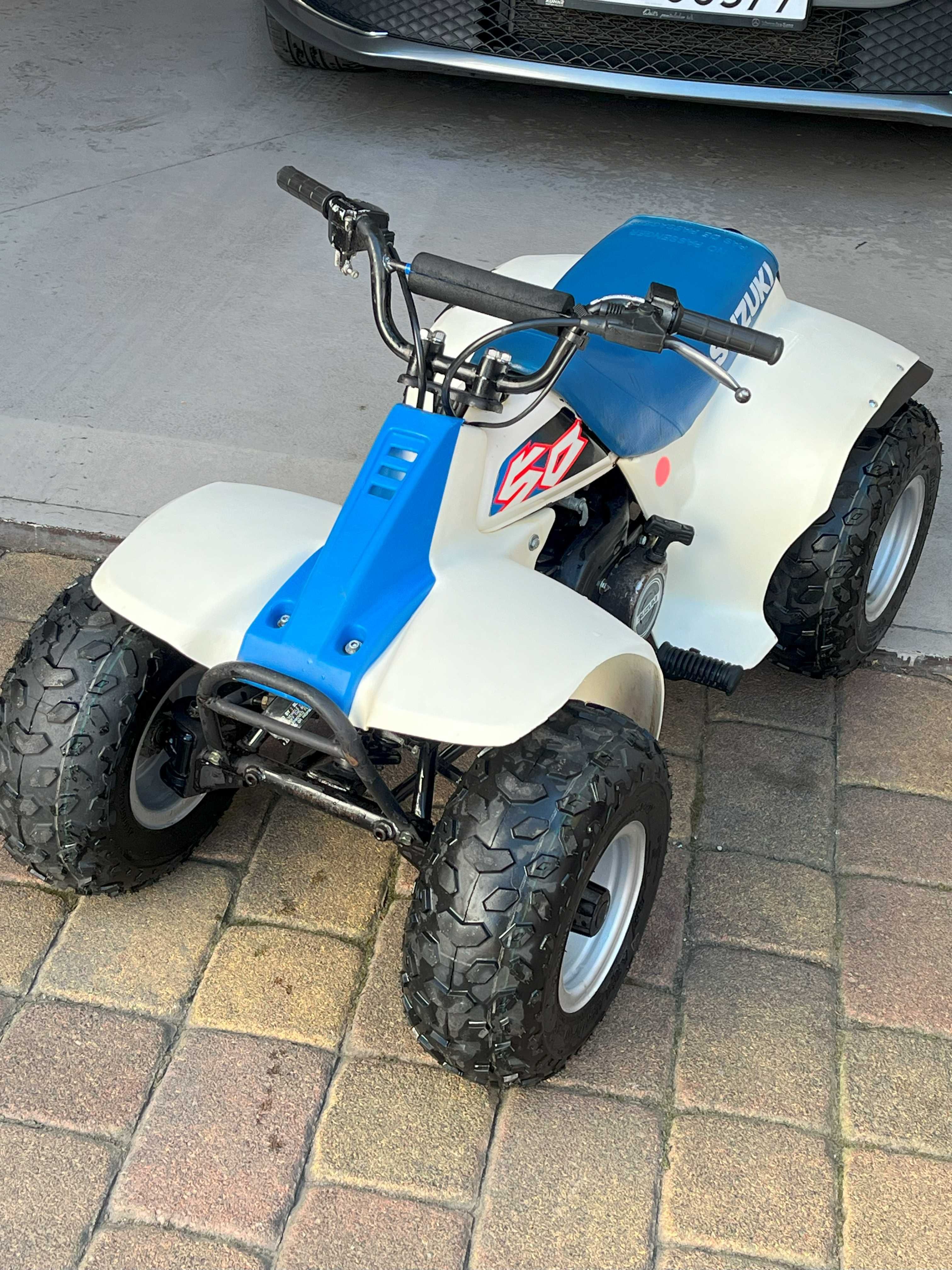 QUAD suzuki Lt 50