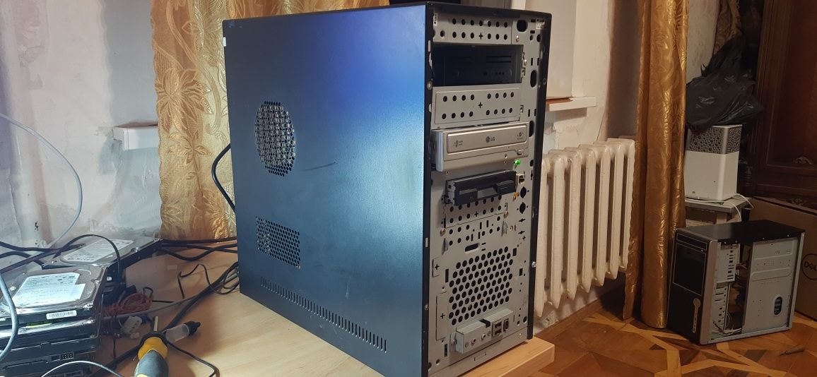 Комп’ютер + Монітор LG в чудовому стані