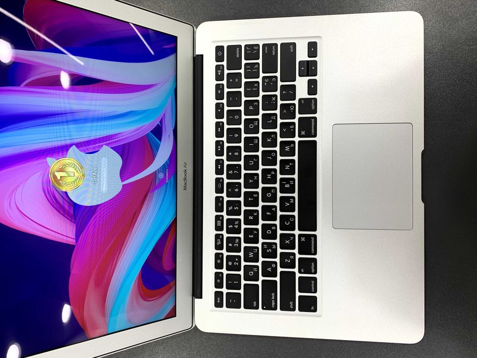 Ноутбук MacBook Air 13” 2017 i5/8/256 ГАРАНТІЯ 78335
