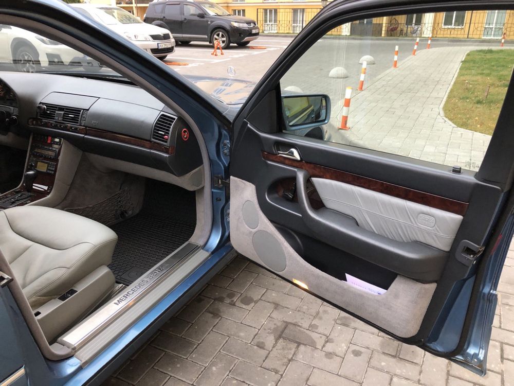 Салон Mercedes W140