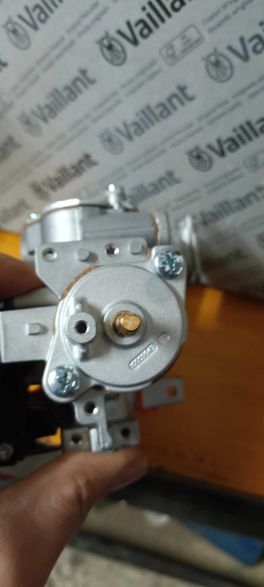 Corpo de gás esquentador vaillant com válvula servomotora