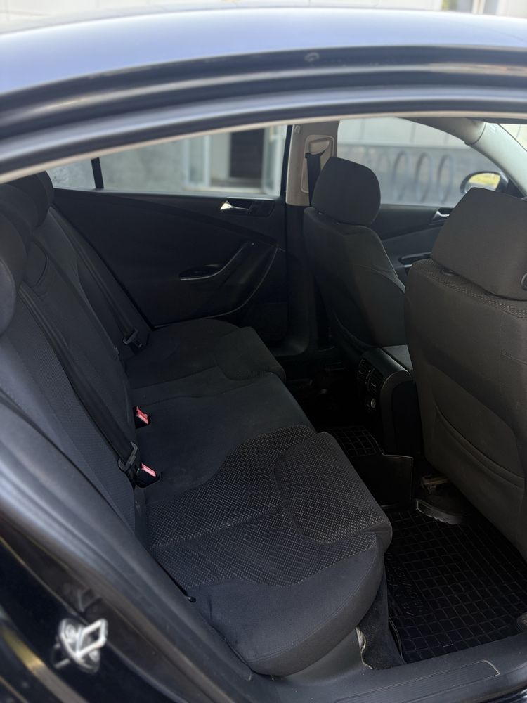 Volkswagen Passat 2.0 автомат