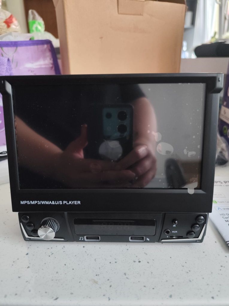 Radio samochodowe MP5 z wysuwanym ekranem – nowe