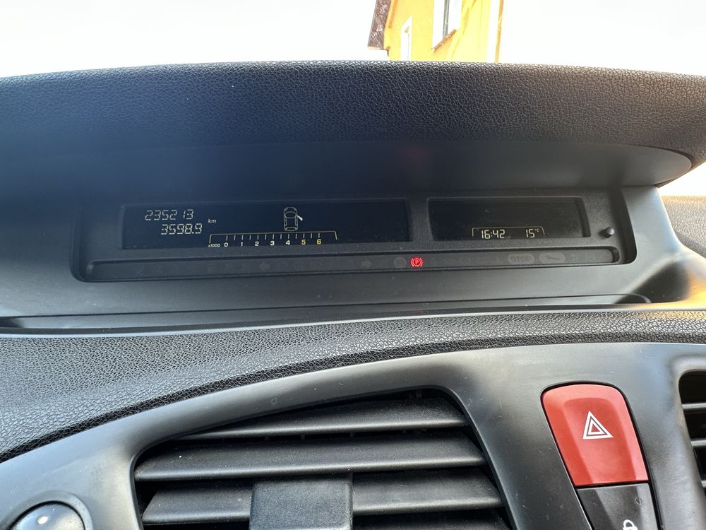 Renault Scenic III 1.5 dCi 110 KM | Garażowany | Klima | 6 biegów