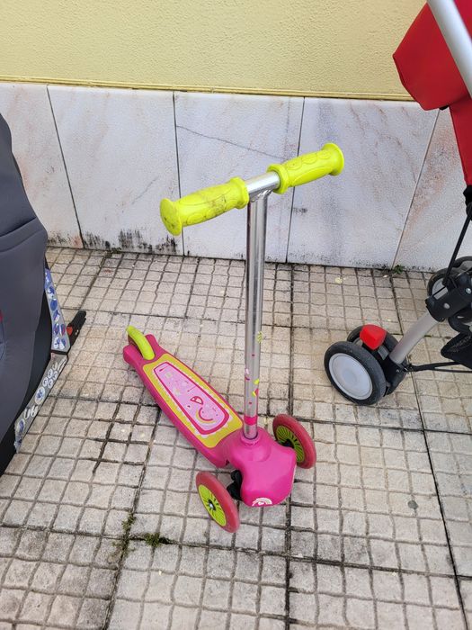 Cadeira auto CHICCO + Carrinho passeio MAXI-COSI  + 2 Assentos + Trot