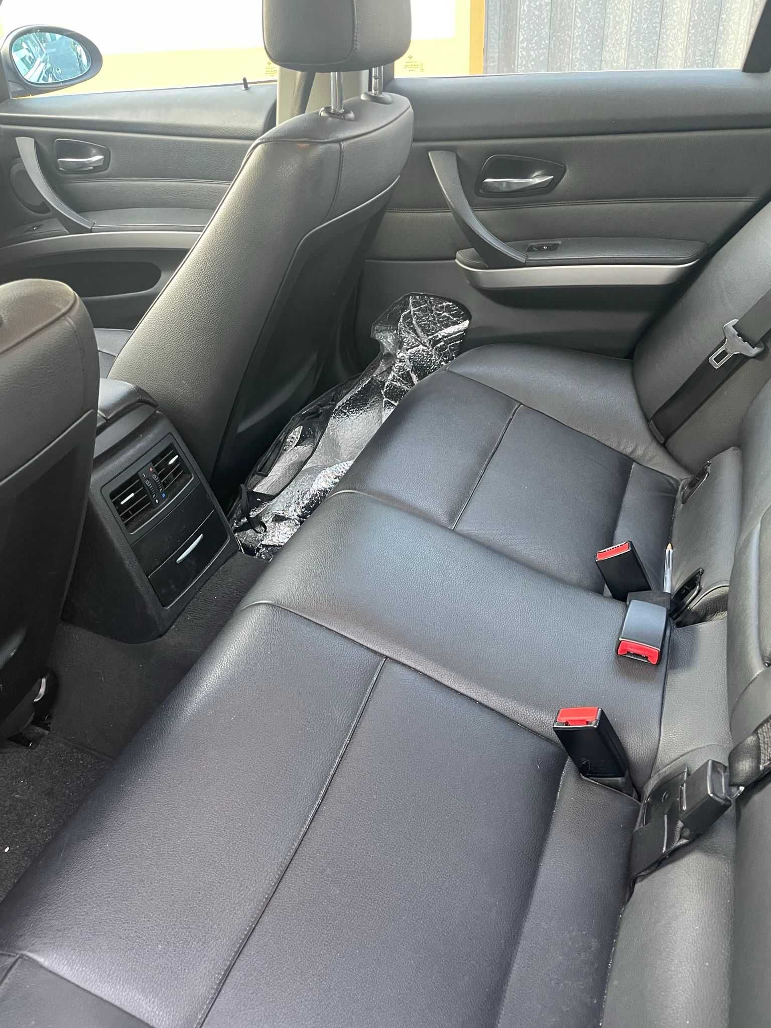 BMW 320d 2006 C/teto abrir