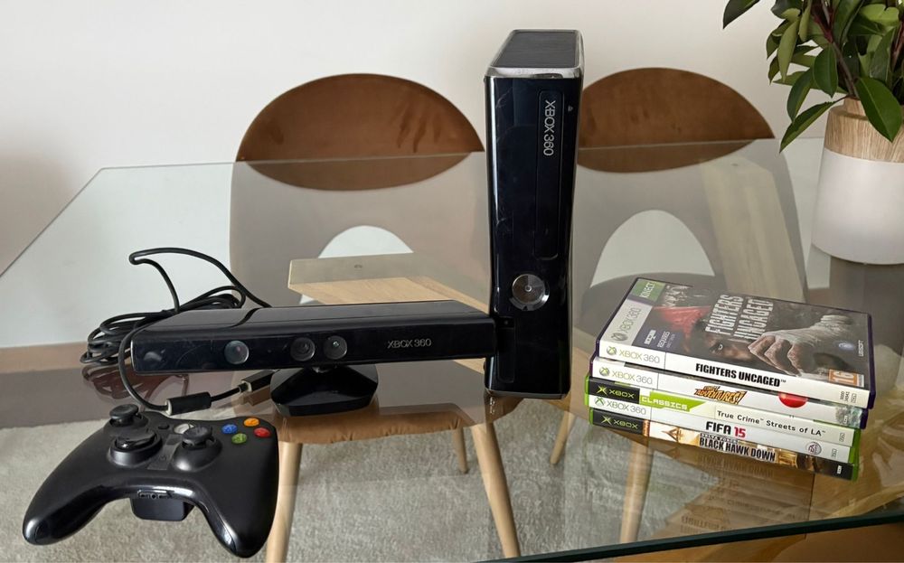 Xbox 360 + kinect