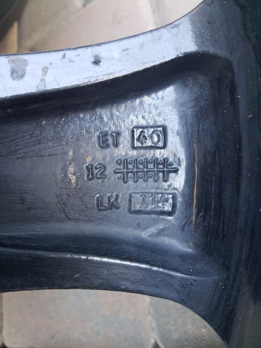 Титани Диски Autec R18 5/114,3 ЕТ40 8j