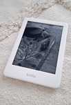 Czytnik e-booków Kindle 10 bez reklam biały