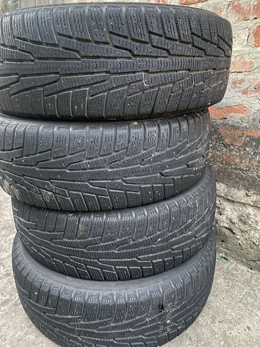 Зимова гума 195/65 R15