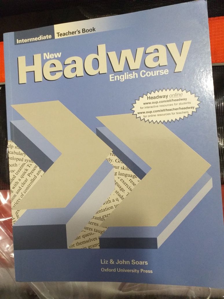 NEW HEADWAY intermediate Teacher's Book