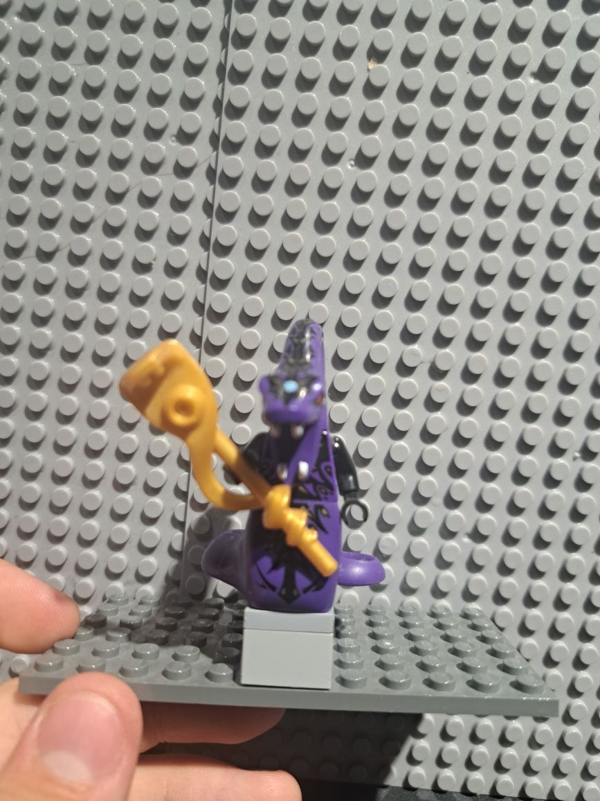 Lego ninjago pythor