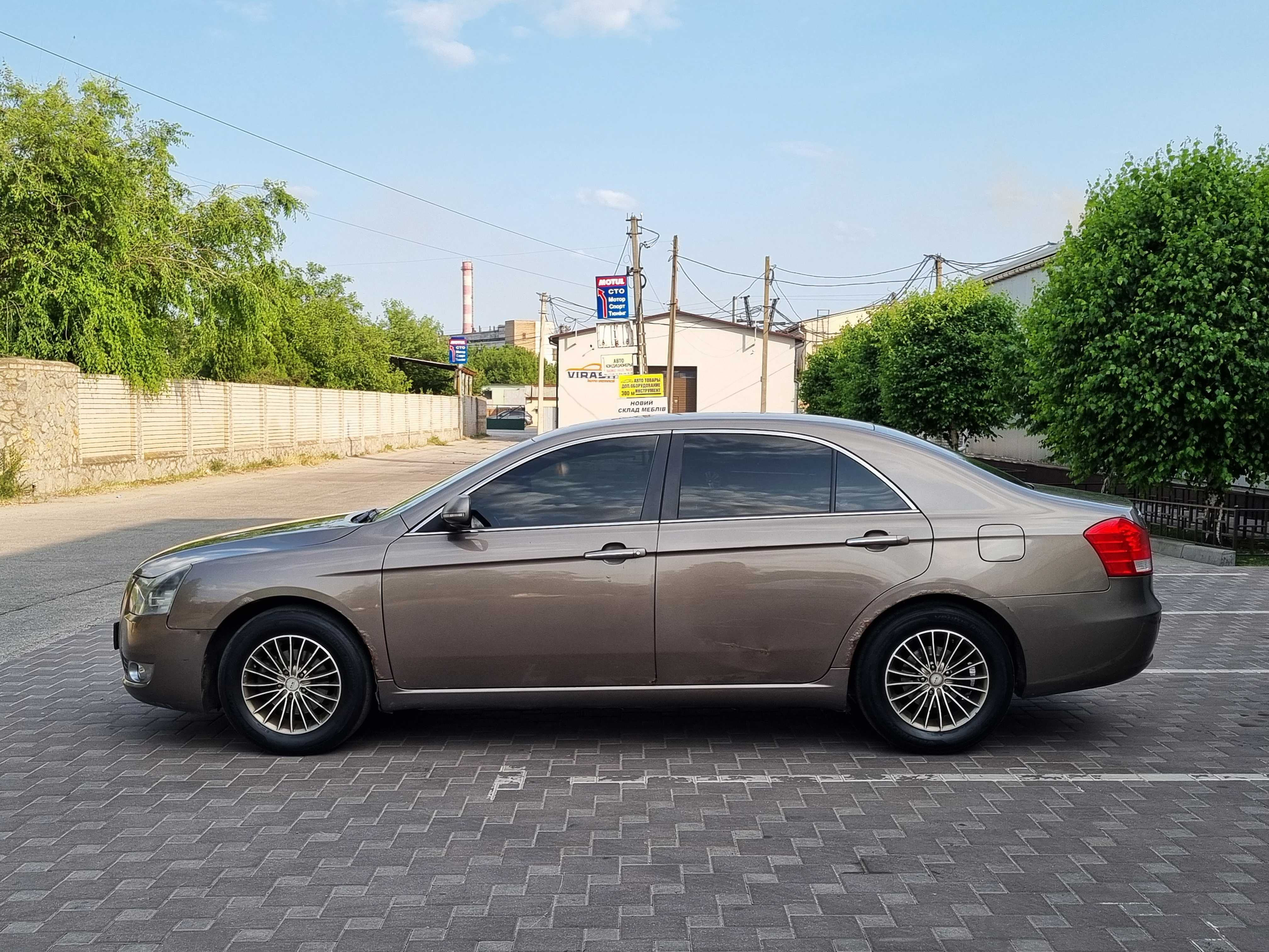Geely Emgrand 8 (EC8) 2013 рік 2.4 АТ