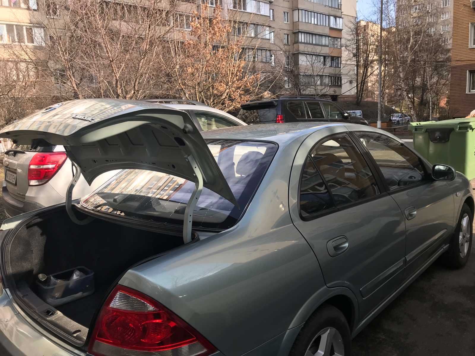 Продам автомобиль совсем как новый Nissan Almera Classic 2006