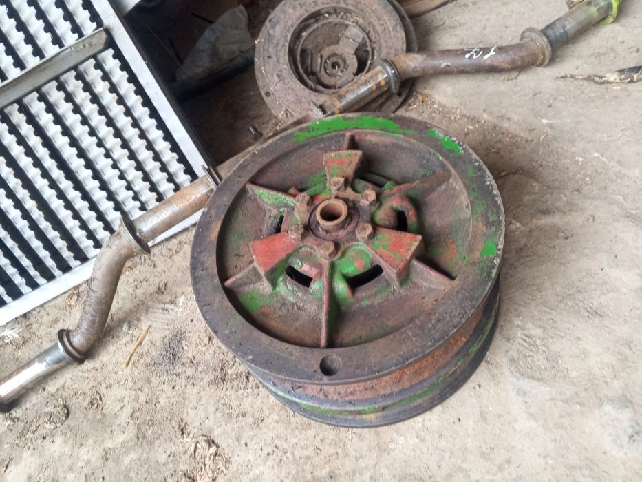 Запчастини на Комбайн John Deere 3 клавішний