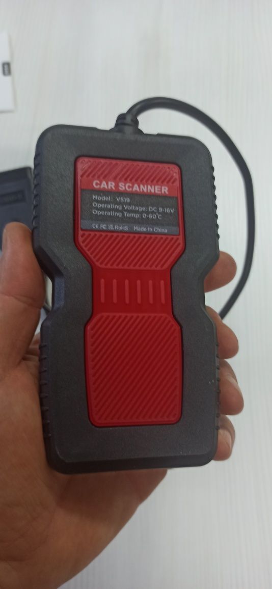 Діагностичний сканер V519 OBD2 автосканер