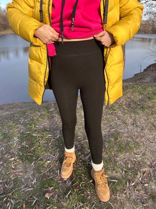 Безшовні лосини в рубчик на хутрі