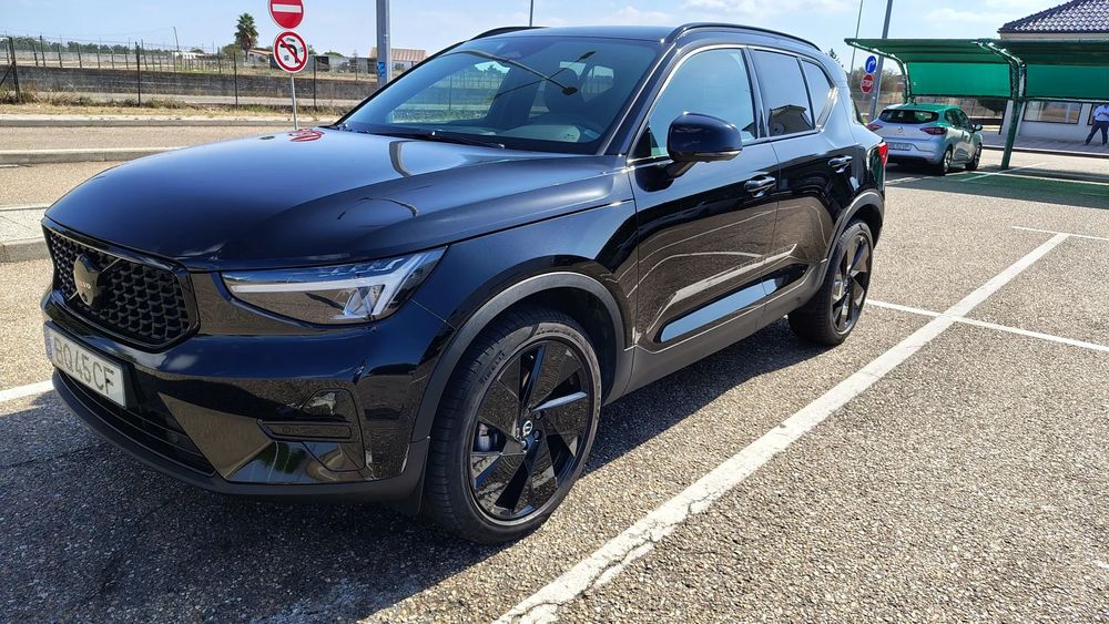 Volvo XC 40 2.0 B3 Black Edition