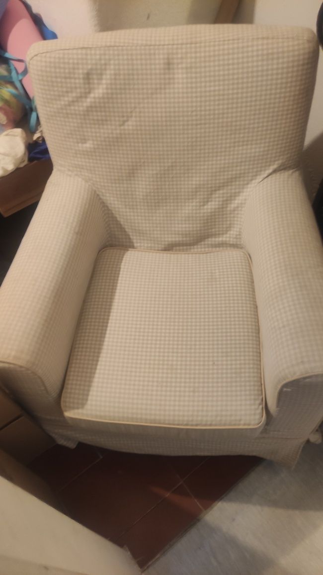 Poltrona Ektorp Ikea