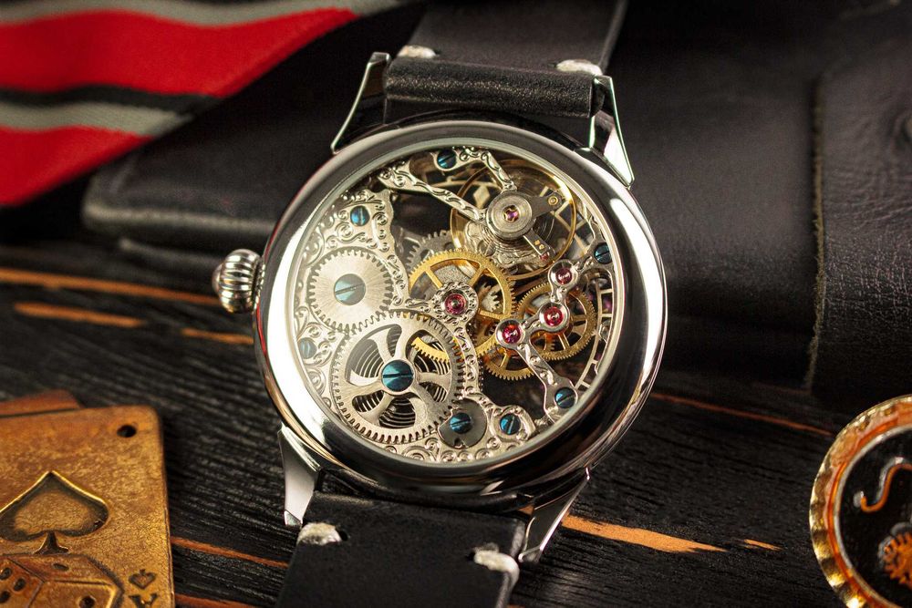 Часы скелетоны Мужские часы на руку Покерные часы с рулеткой казино