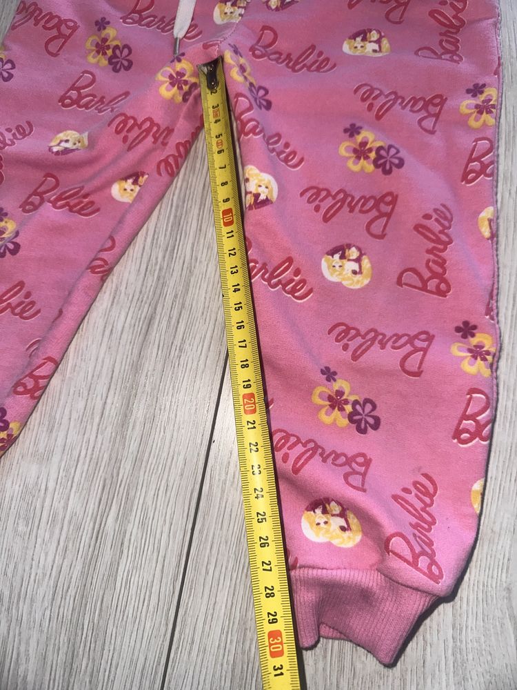 Dres dla dziewczynki Barbie rozmair 104