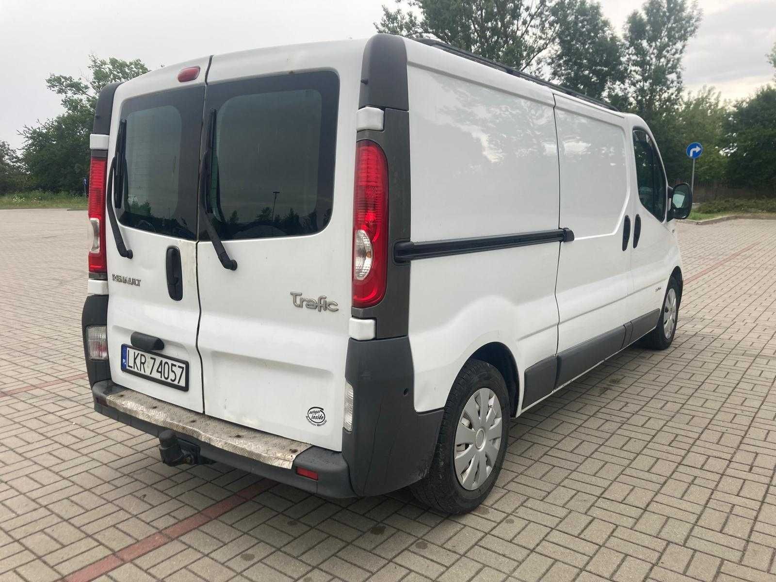 Renault Trafic 2.0 Benzyna +gaz lpg Long L2H1 klima