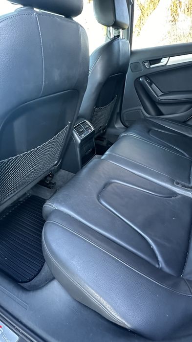 Продам ауди А4 Б 8 Кватро 2014г