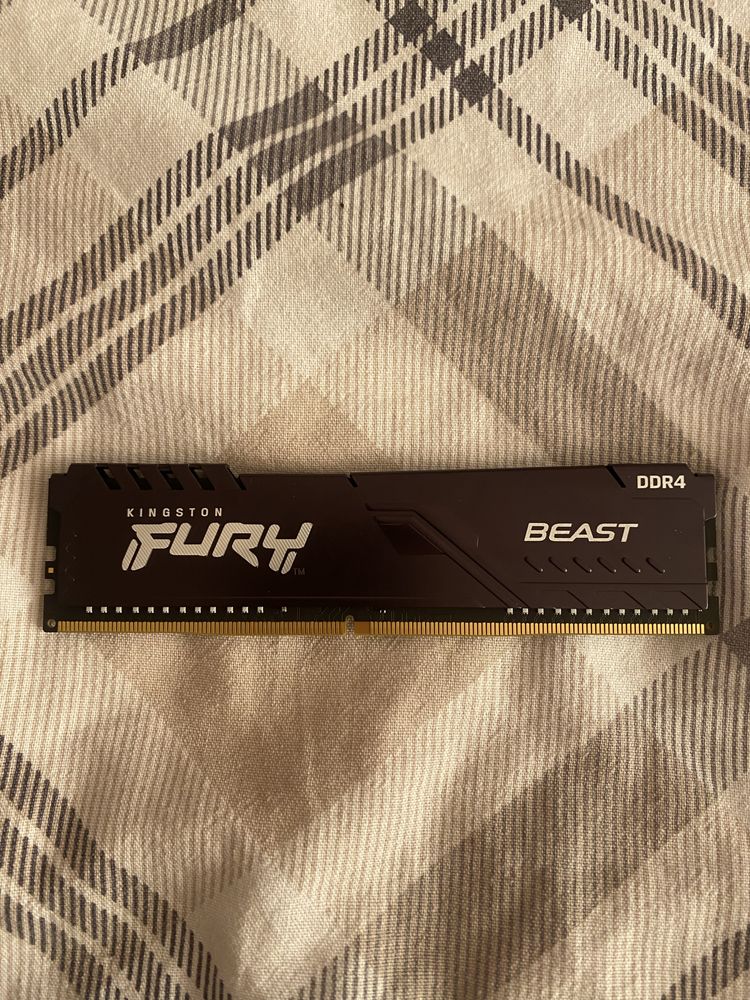 ОЗП Kingston Fury DDR4-3200, 16GB (2x8) Beast