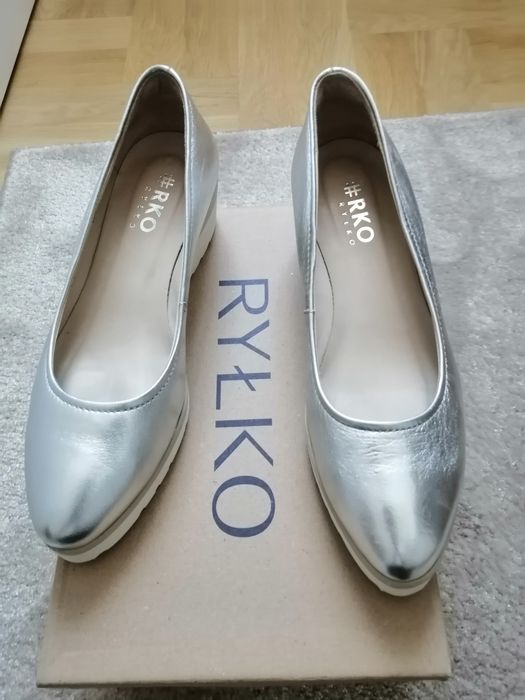 Buty skórzane damskie Ryłko w rozmiarze 37,5
