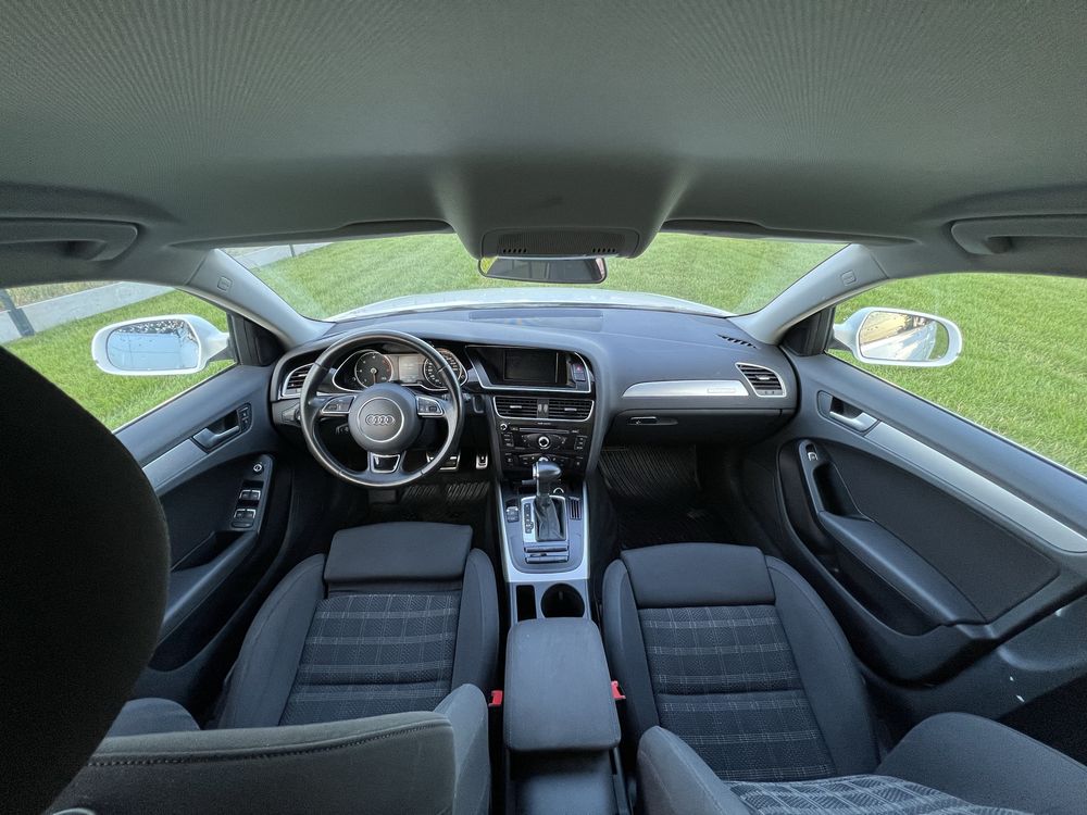 Audi A4 B8 2.0Tdi,Automat,Lift,Quattro,Sline,Klima,Hak