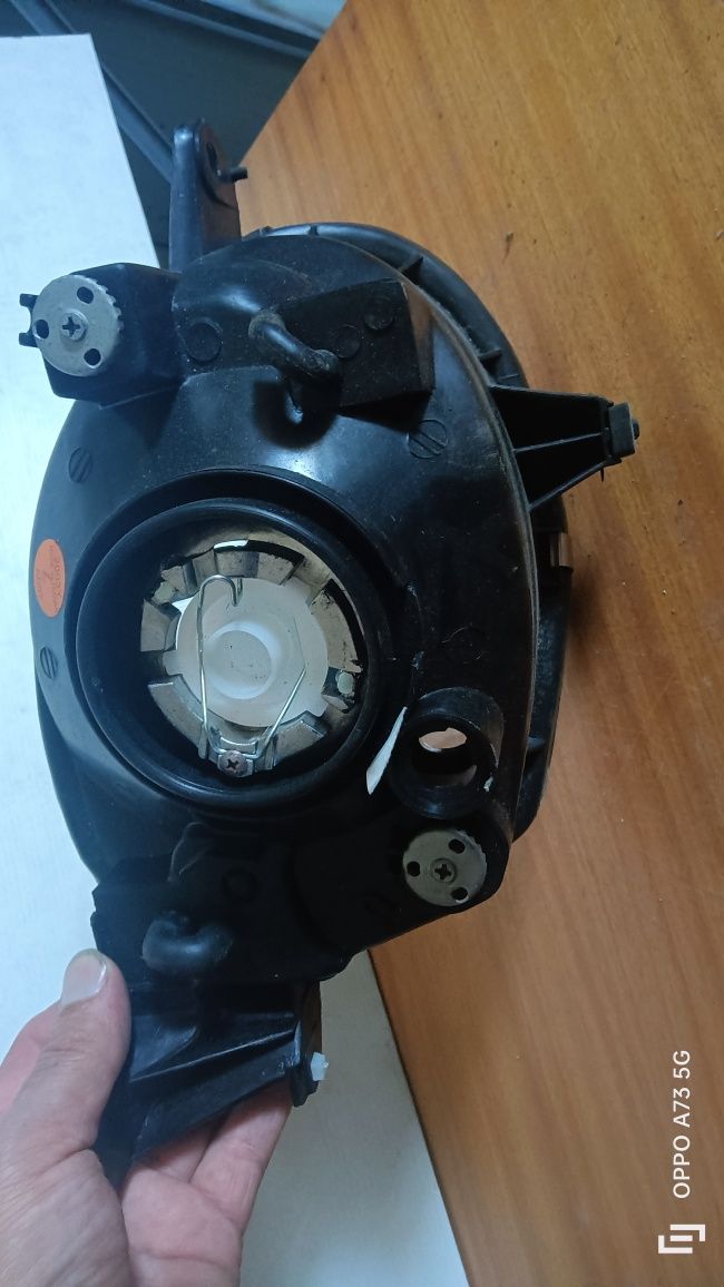 Farol Toyota Corolla ótica 1998 esquerda