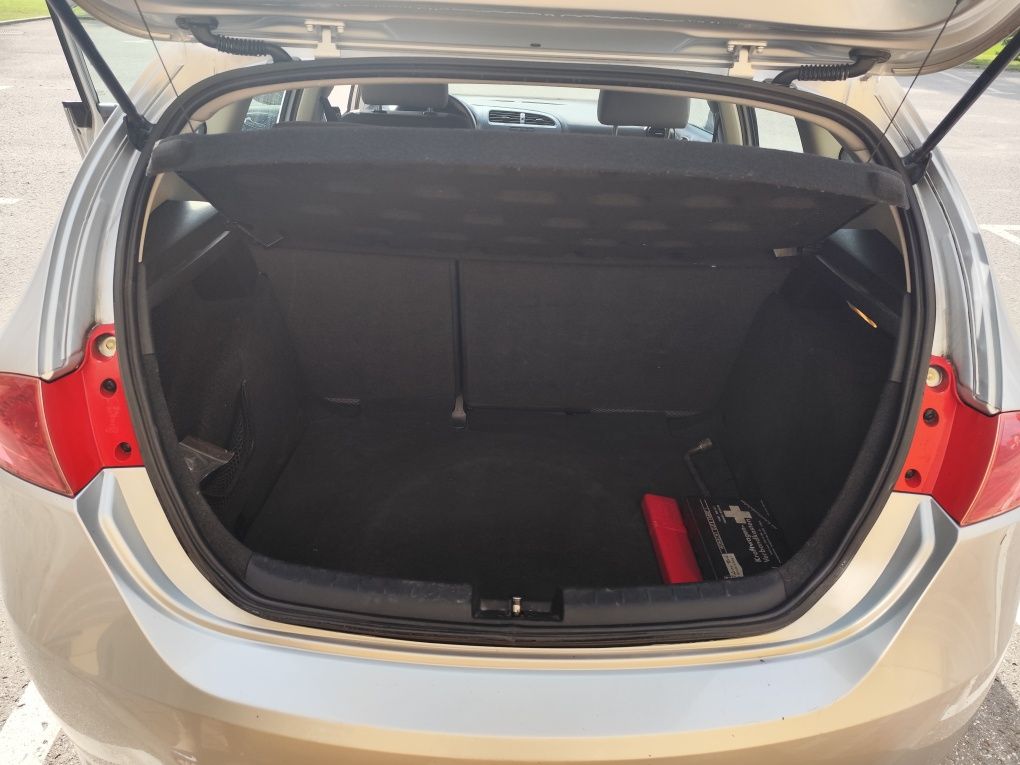 Seat Leon 1.6 MPI 102 KM • 2007 • Idealny pod LPG • Klima