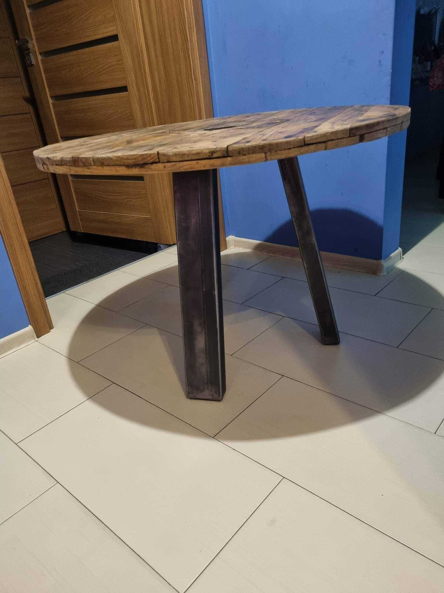 Stół z bębna, stalowe nogi, styl loftowy