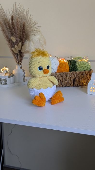 Курчатко , в'язані іграшки , в'язане курчатку