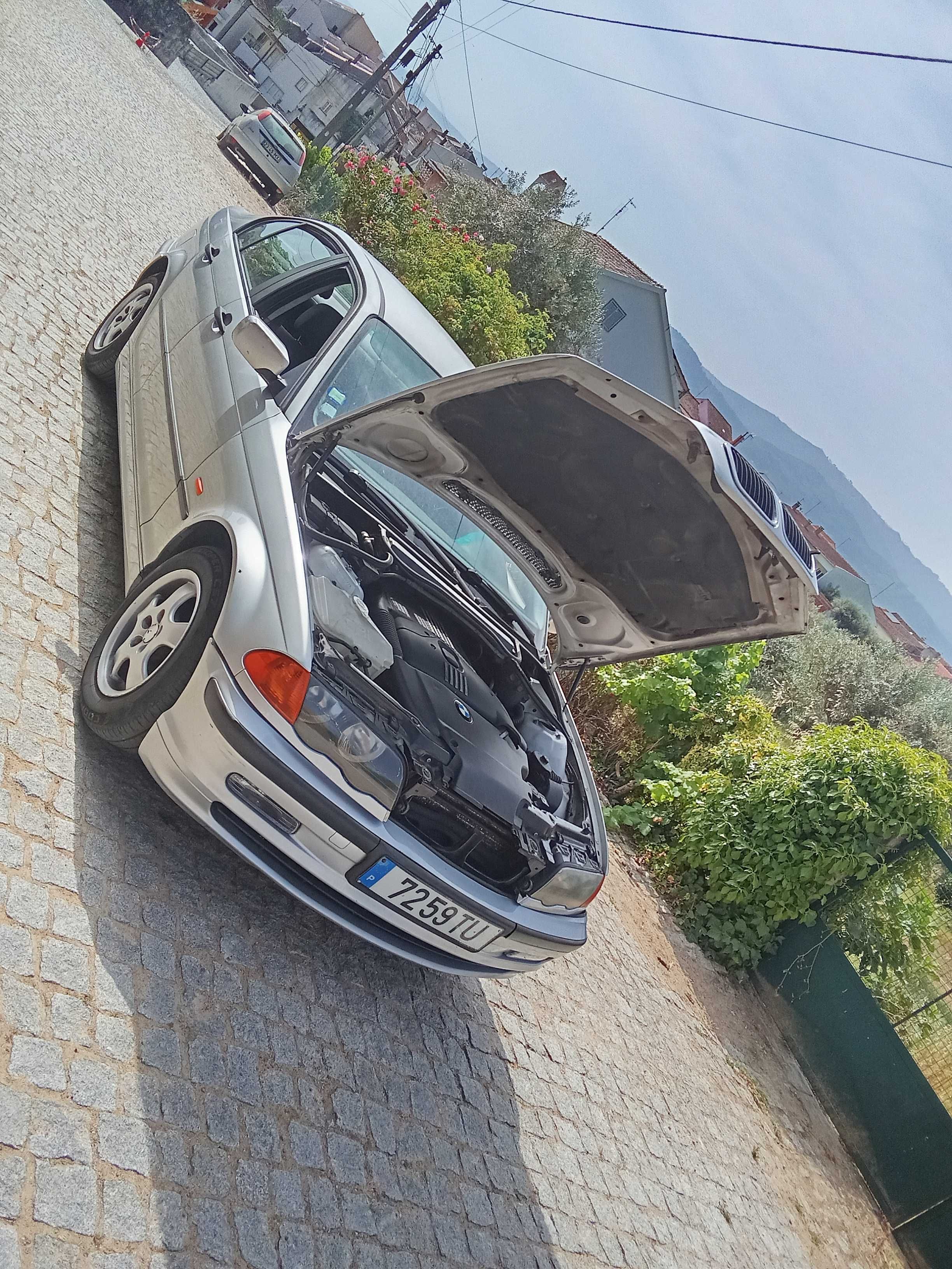 Vendo BMW 320d e46