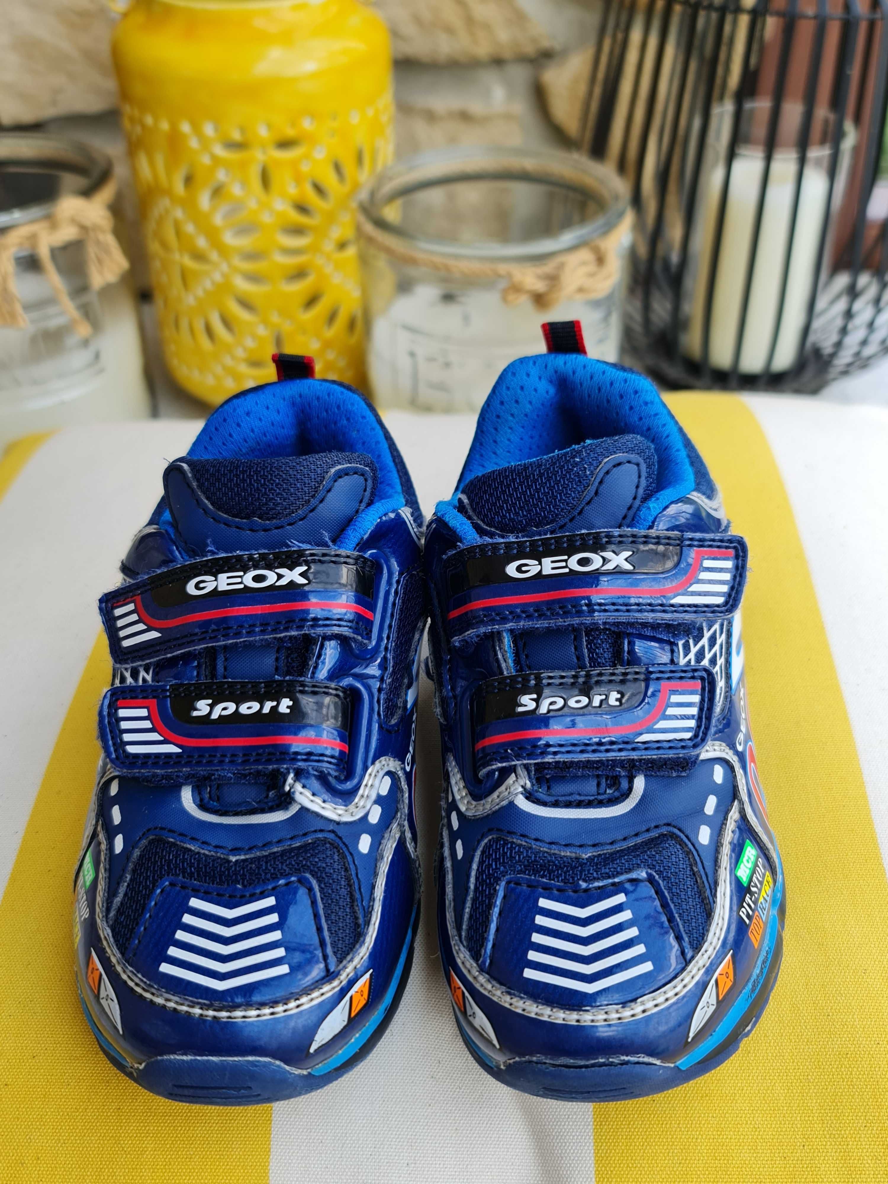 Buty dziecięce Geox r.28 świecące