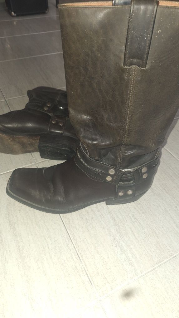 Botas Sendra de bico cortado