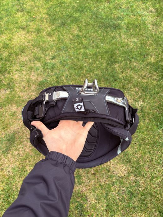 Trapez Kitesurfing Windsurfing Mystic Warrior, rozmiar M