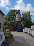 Silos na trociny.
