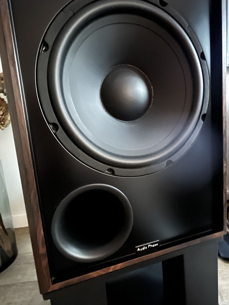 AudioPhase Opium kolumny