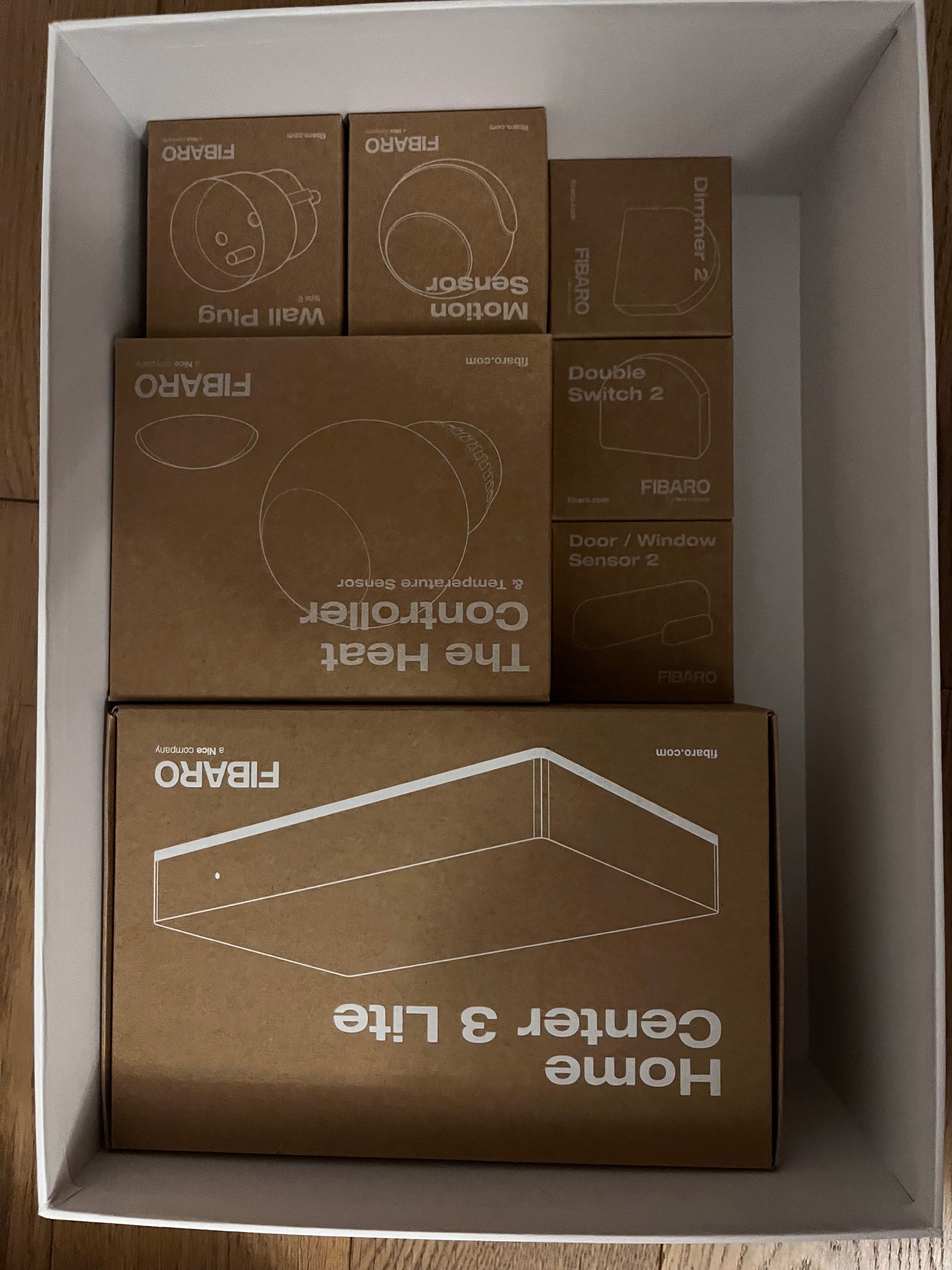 Fibaro Home Center 3 Lite zestaw
