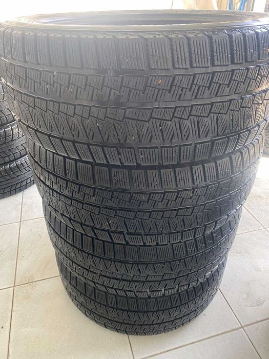 Продам резину Kapsen Snowshoes AW33 255/45 R19