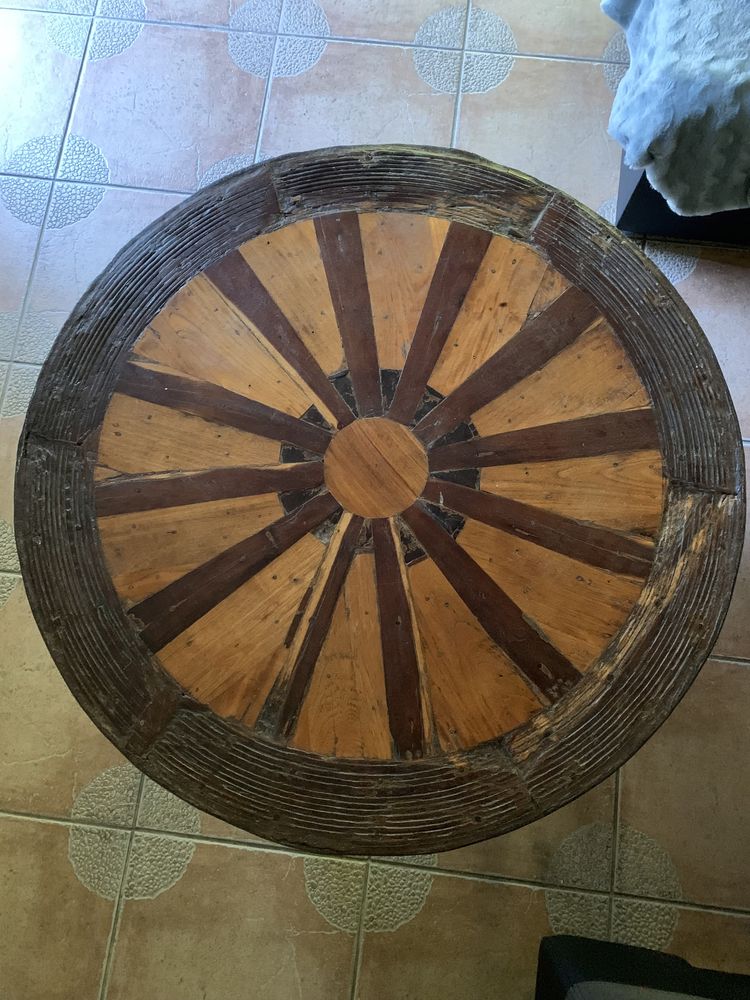 Stół stary okrągły z koła 103cm