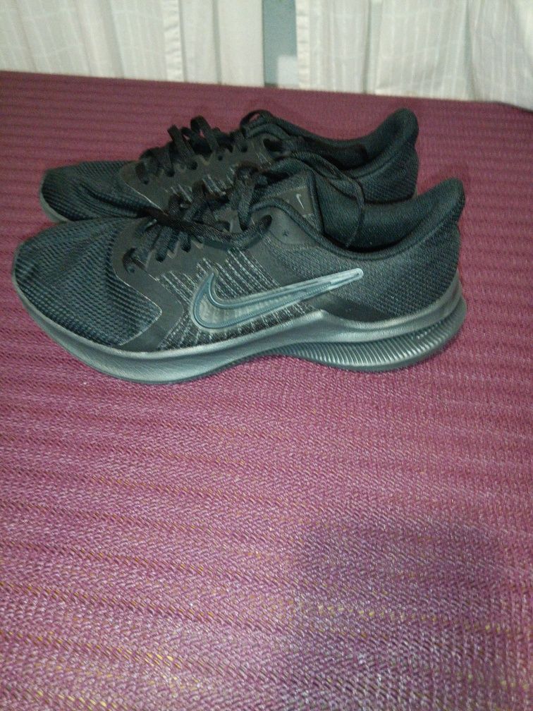 Nike downshifter 11 кросівки чоловічі