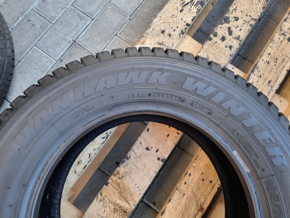 195/70/15C  hankook van Hawk Winter  10mm jak nowe