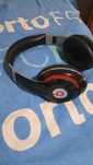 Fones beats studio