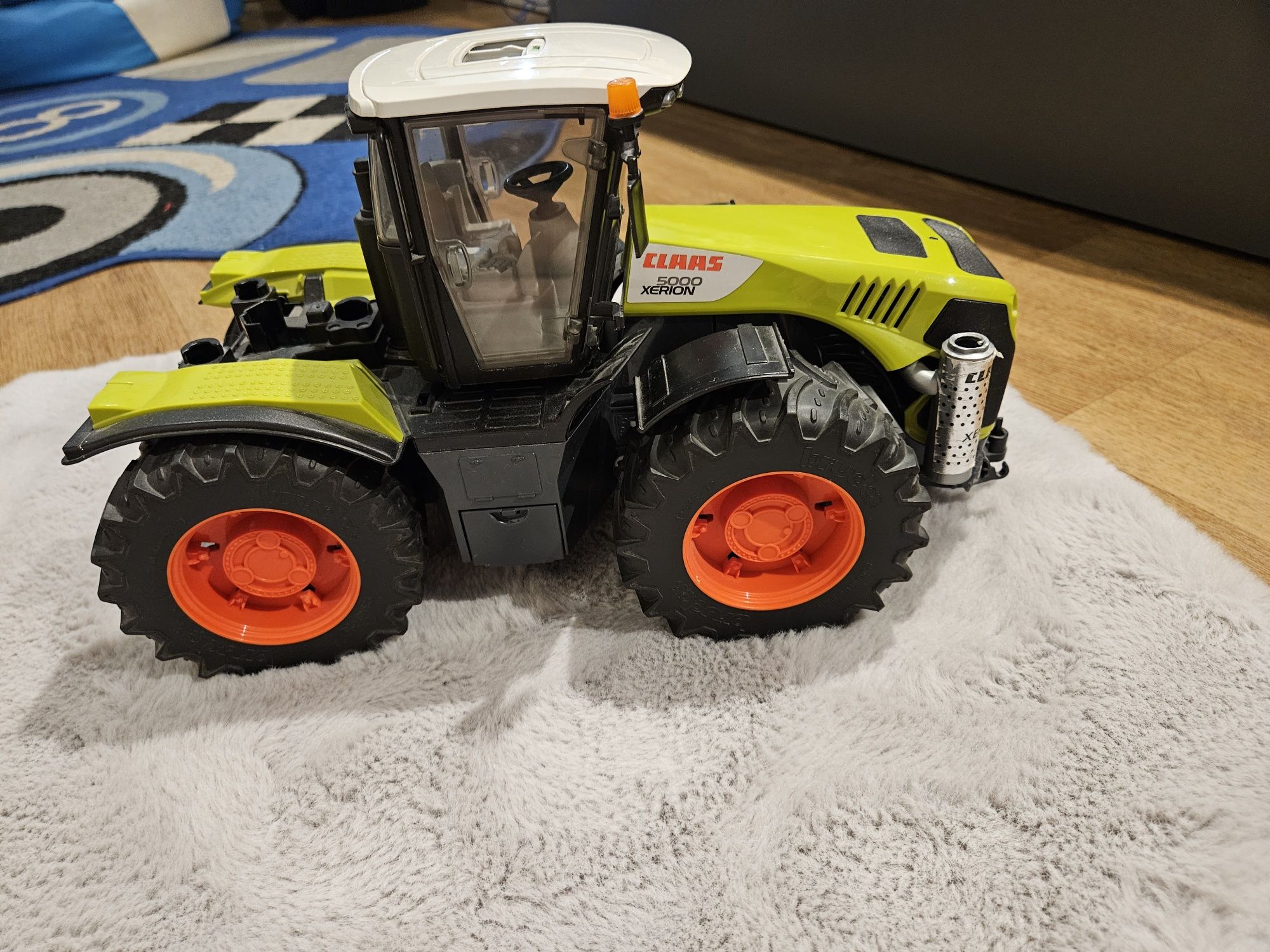 Claas 5000 xerion