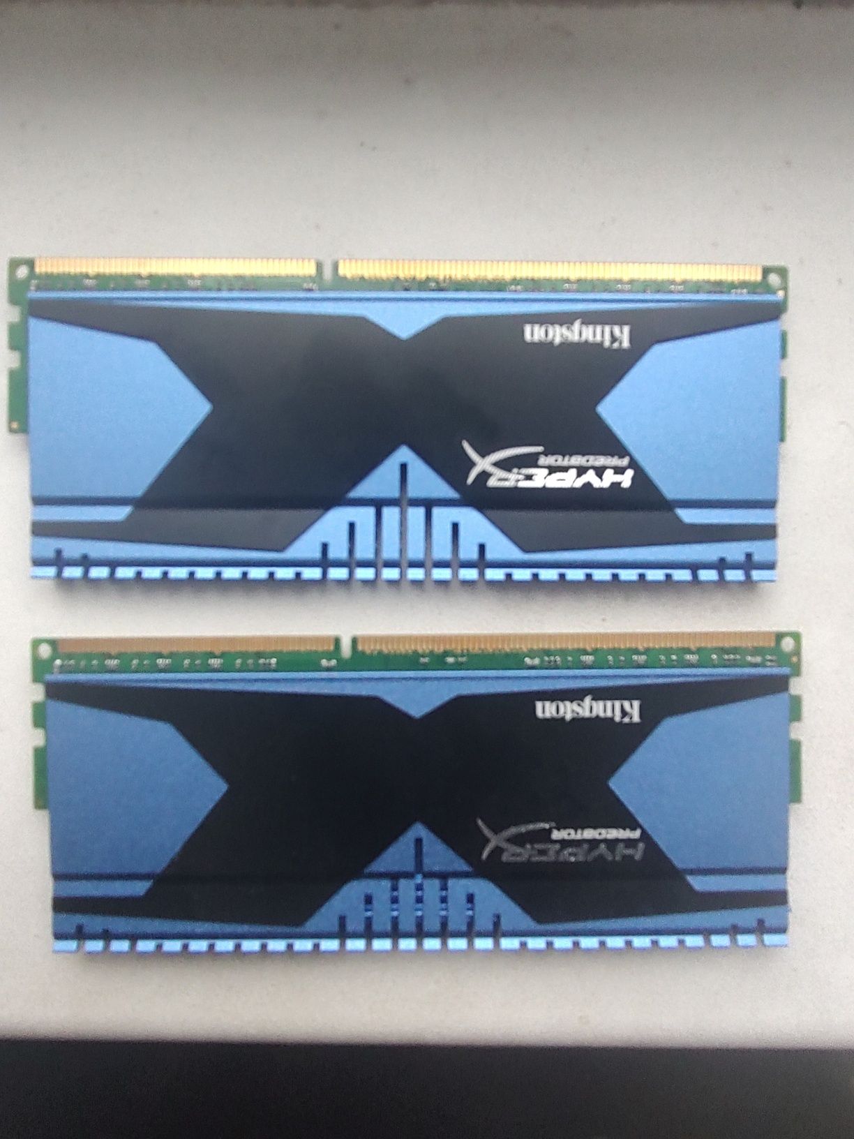 Комплект 16 ГБ (2x8) ddr3L-1600  Kingston HyperX Predator, гарантія