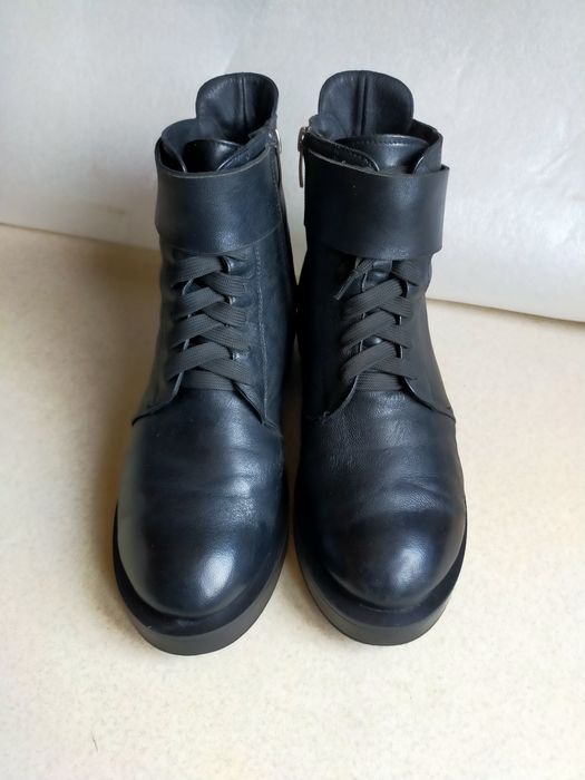 Buty zimowe trzewiki kozaki trapery skórzane GG  39